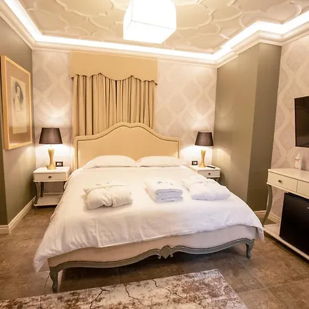 Ekrem Hotel Korce
