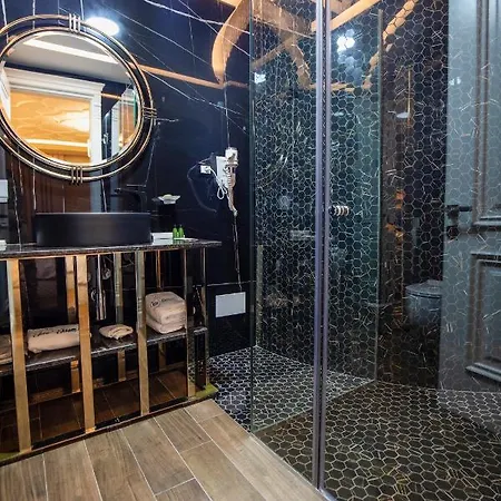 Hotel Ekrem 4*