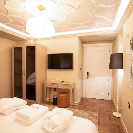 Ekrem 4*