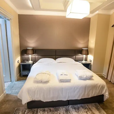 Ekrem Hotel Korce