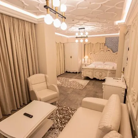 Ekrem Hotel Korcza