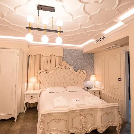 Hotel Ekrem Korcza