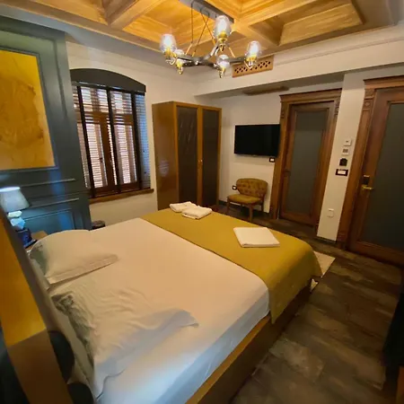 Hotel Ekrem 4*